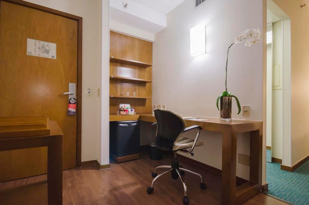 Hotel Estanplaza Berrini San Paolo Esterno foto